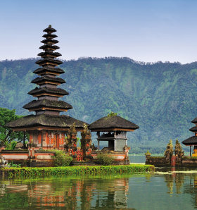 Indonesia Discovery - A Journey Across Islands